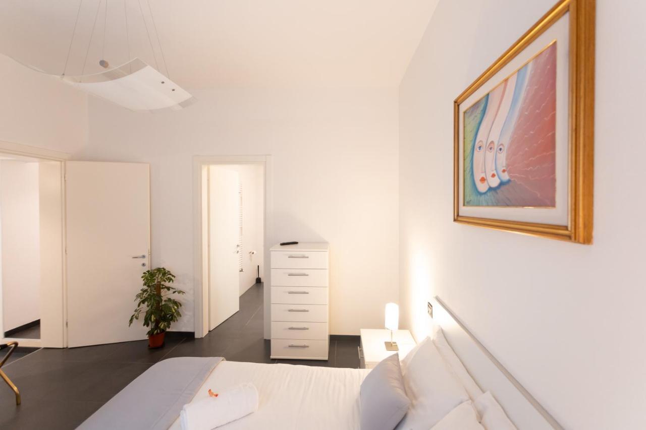 Ca Sottomarina Gli Appartamenti In Centro Apartsuite Exteriör bild