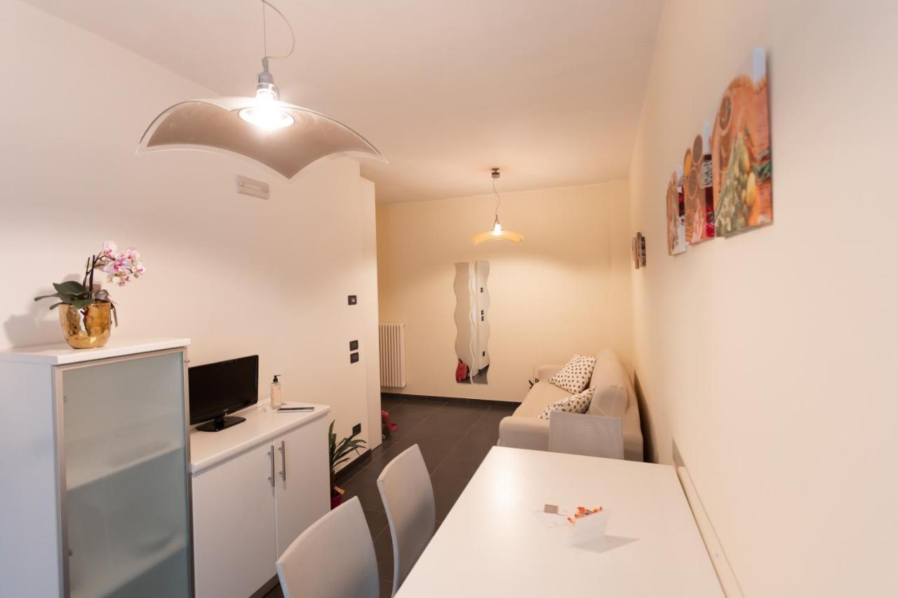 Ca Sottomarina Gli Appartamenti In Centro Apartsuite Exteriör bild
