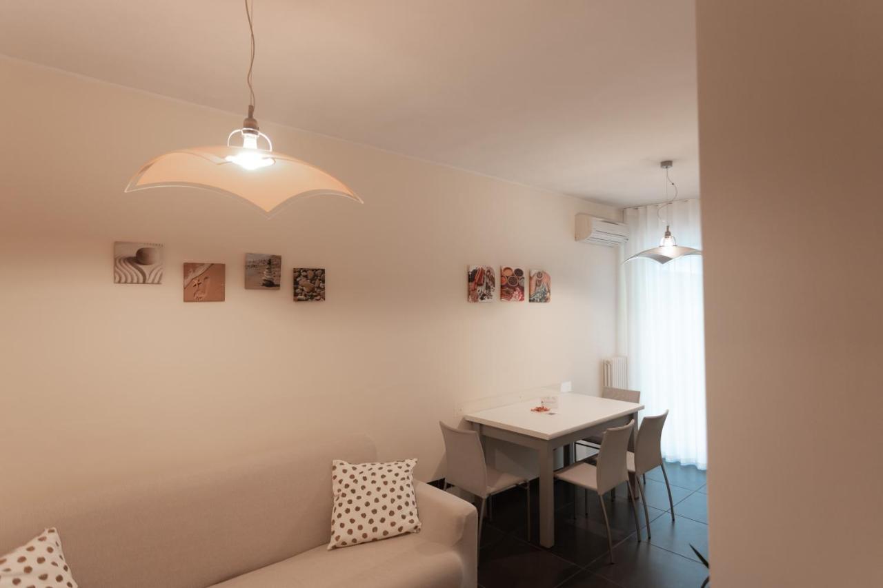 Ca Sottomarina Gli Appartamenti In Centro Apartsuite Exteriör bild