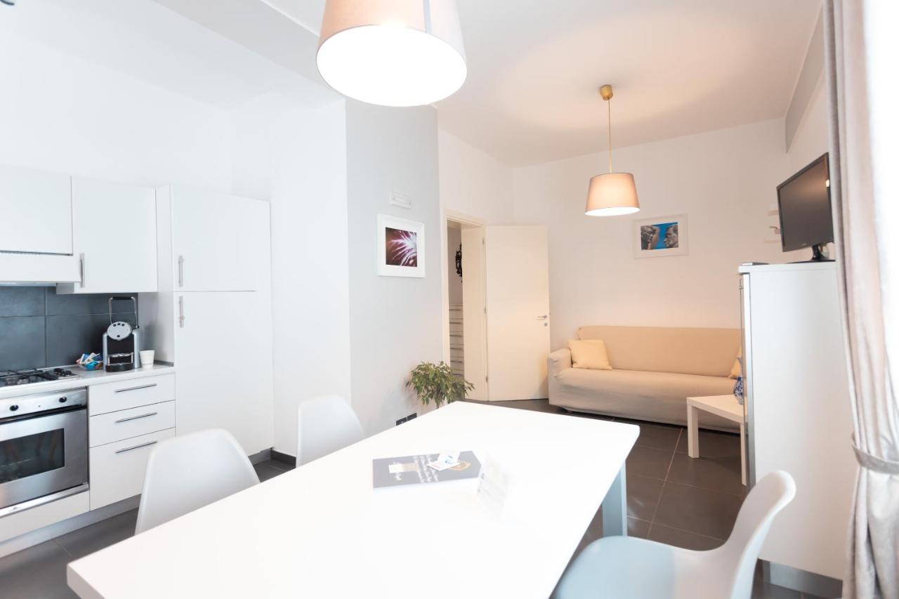 Ca Sottomarina Gli Appartamenti In Centro Apartsuite Exteriör bild