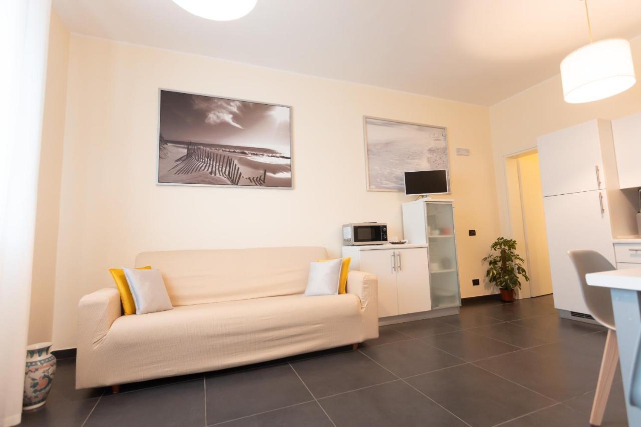 Ca Sottomarina Gli Appartamenti In Centro Apartsuite Exteriör bild