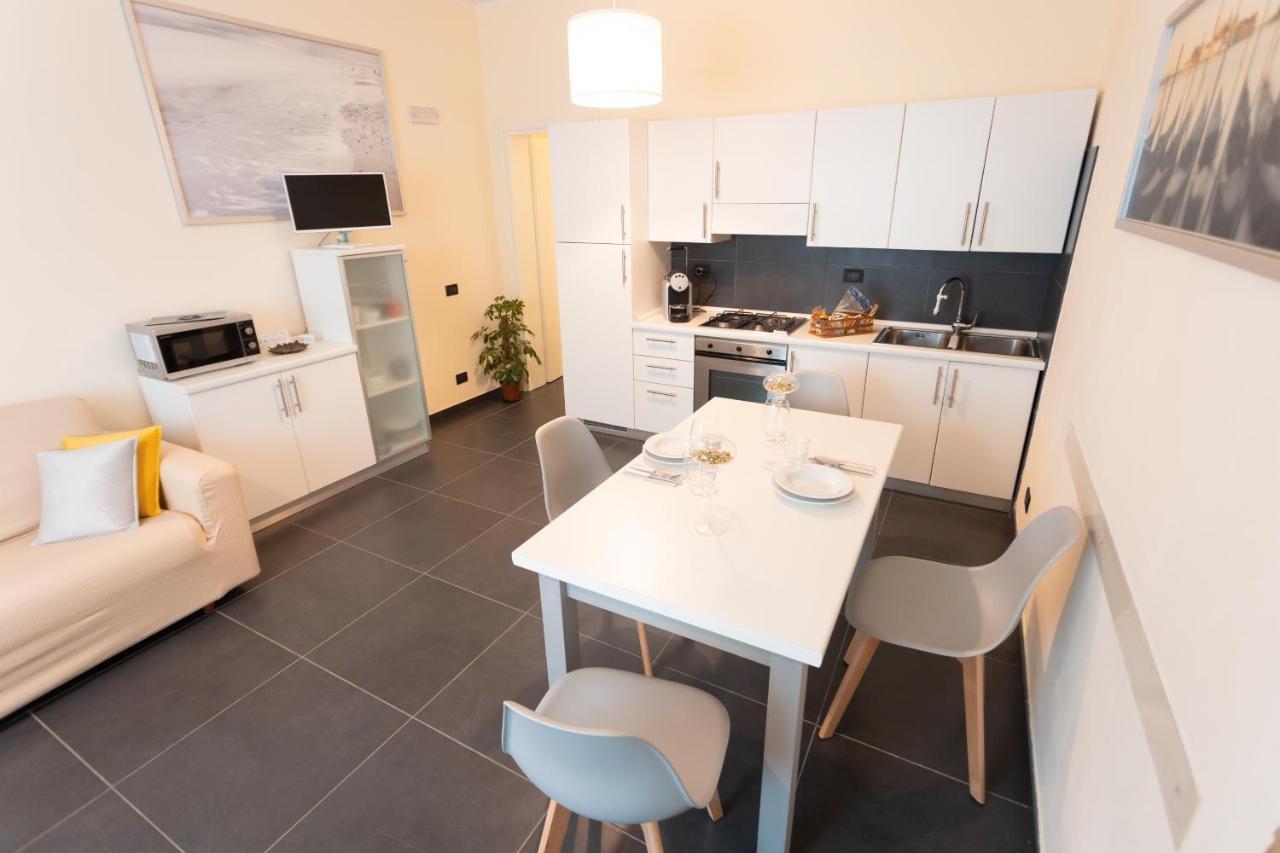 Ca Sottomarina Gli Appartamenti In Centro Apartsuite Exteriör bild